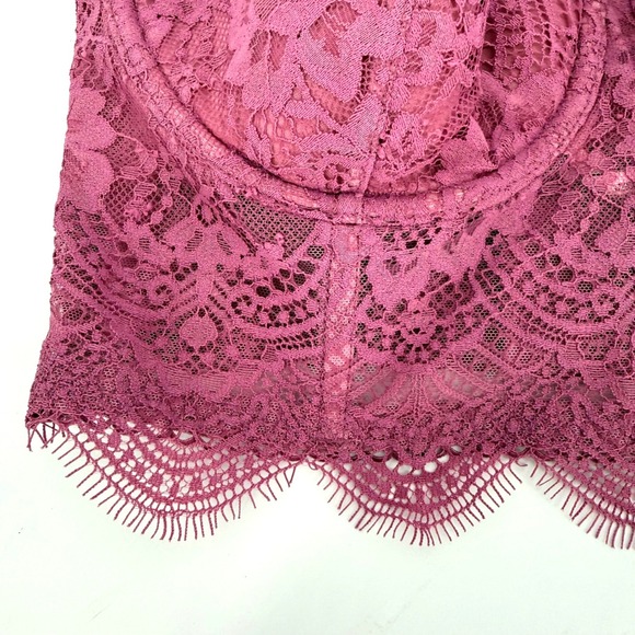 Victorias Secret Dream Angels NWOT Strapless Coquette Lace Bra Magenta 34D - Picture 2 of 6